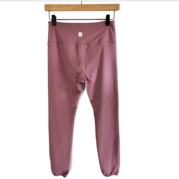 Vuori Jogger Super Soft High Rise Jogger Pants Size S Women Pink Color - Picture 5 of 12